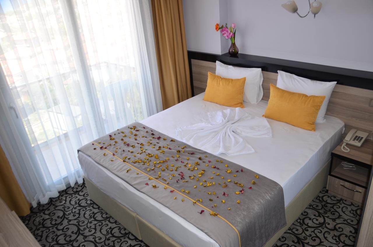 Elisa Hotel Ayvalı Zimmer foto