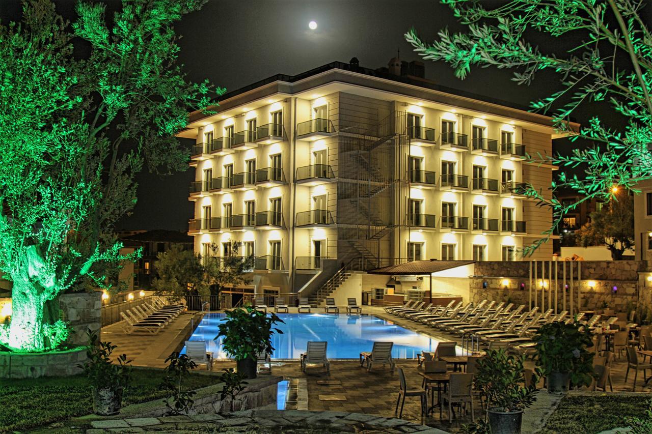 Elisa Hotel Ayvalı Exterior foto